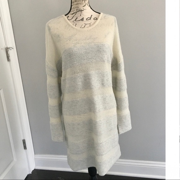 Something Navy Metallic Striped Oversized Sweater Dress - Picture 15 of 16